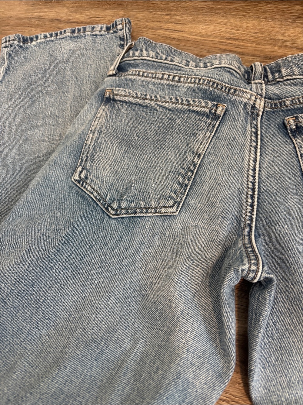 Lucky Brand Light Wash Easy Rider Boot Jeans - Picture 11 of 11